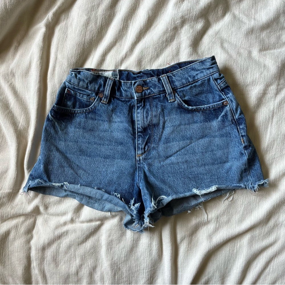 marine layer sasha denim shorts / women’s 27